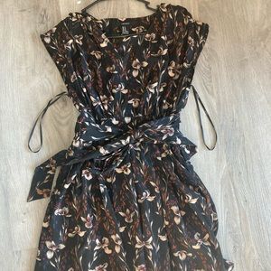 Printed dress sz M